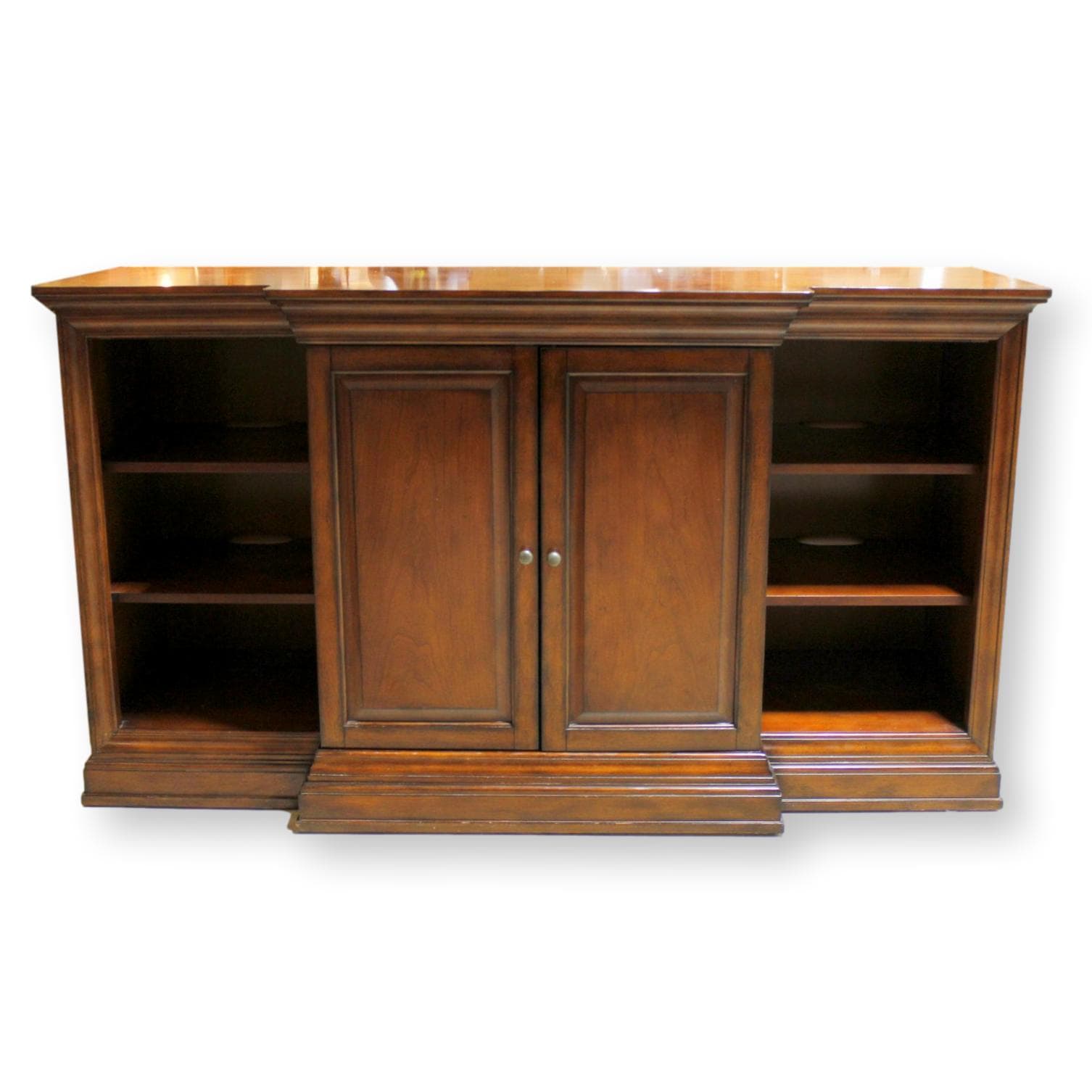 Bassett Media Console w/ Reversible Doors - Mahogany Finish