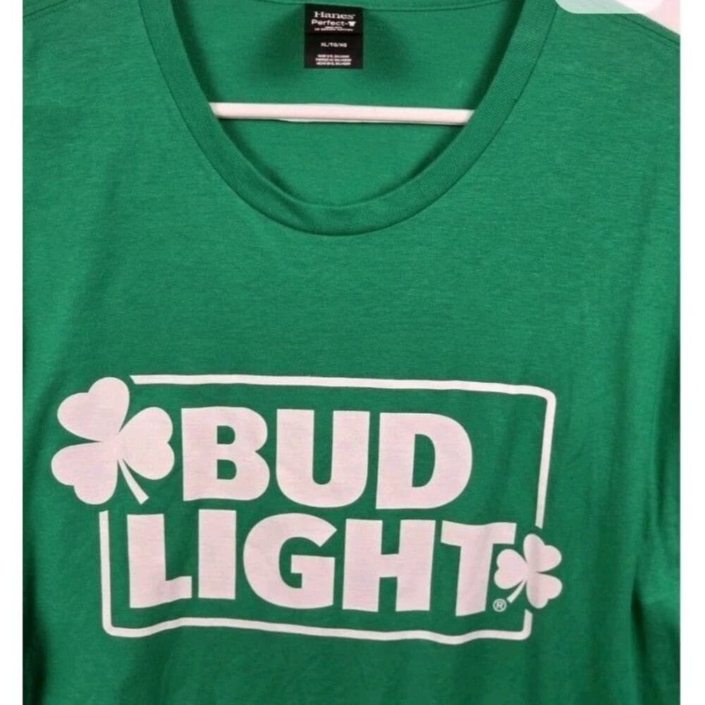Bud Light Men's XL Green St Paddy's Day T-Shirt