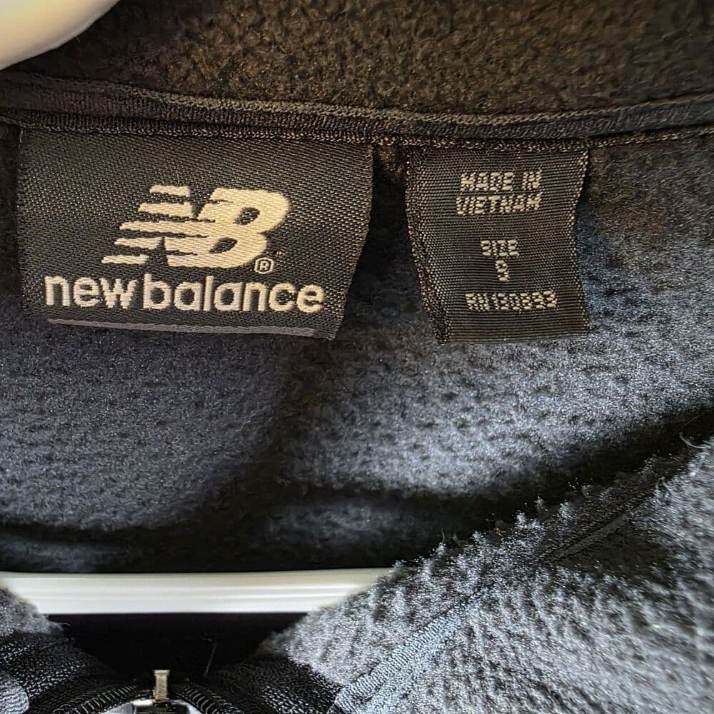 New Balance Men's Small Black Full Zip Sleeveless Vest