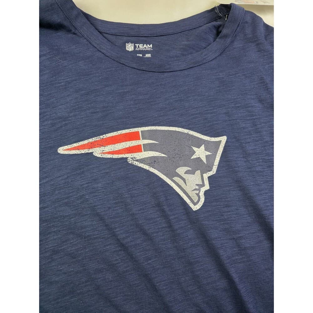 NWT Team Apparel New England Patriots Men's 2XL Short Sleeve Shirt