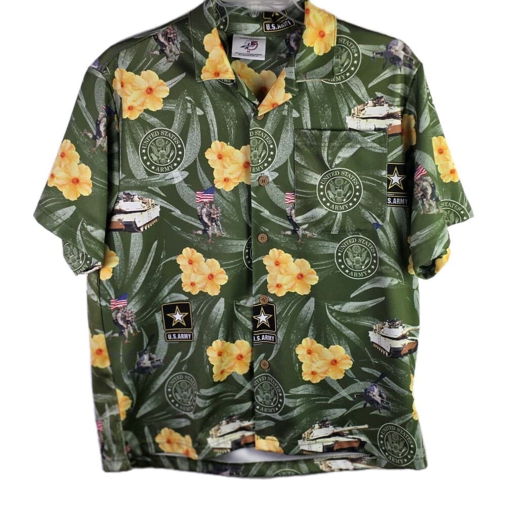 United States Military Men's Medium Hawaiian Floral Short Sleeve Shirt