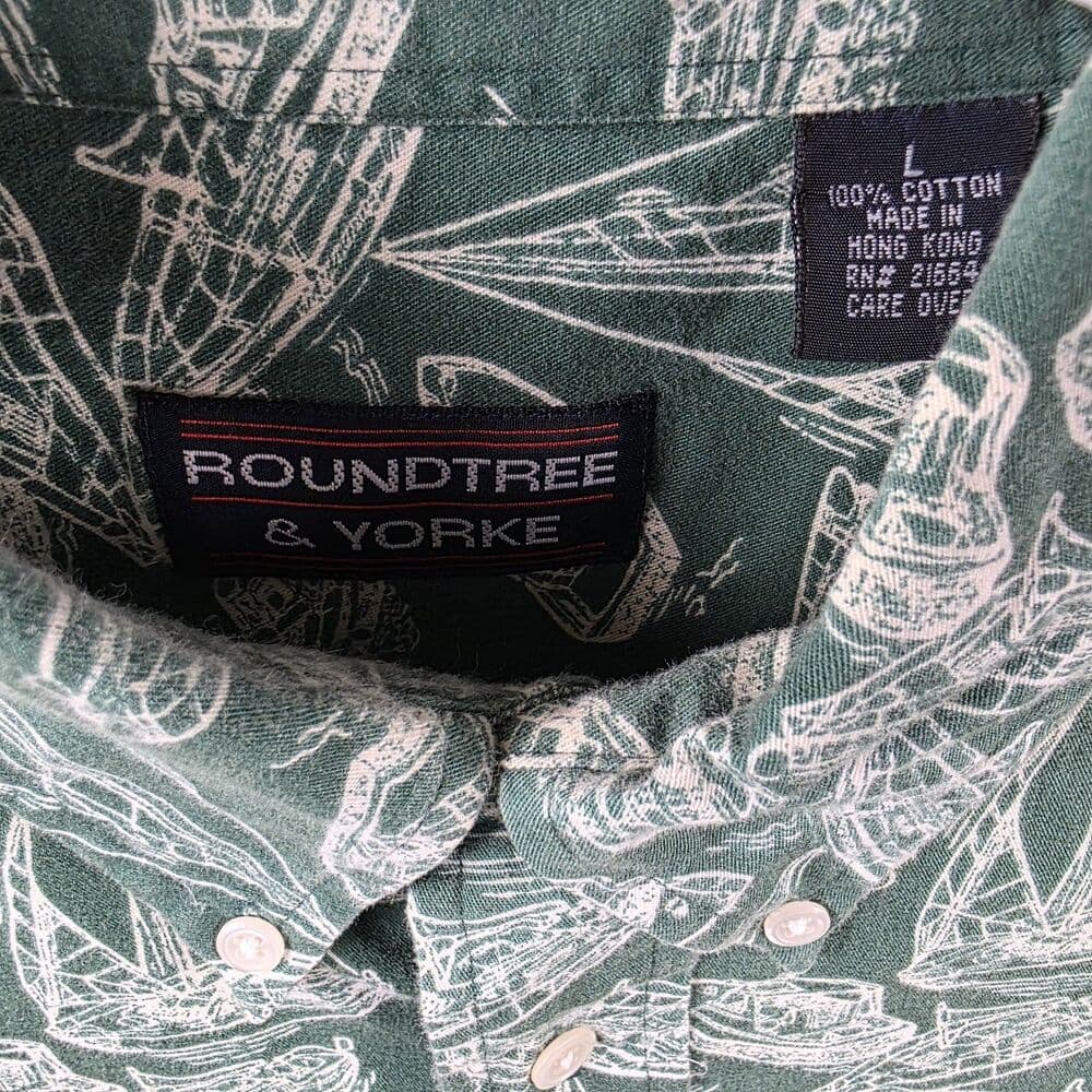 Roundtree & Yorke Men's Large Green Boat Designs Short Sleeve Button Up Shirt