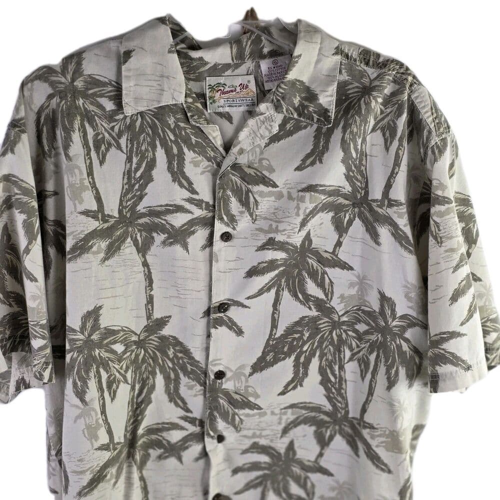 Thumbs Up Mens XL Hawaiian Floral Short Sleeve Button Down Shirt