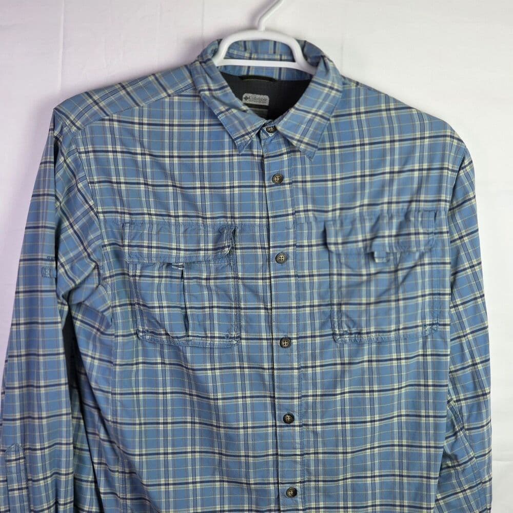 Columbia Men's Large Blue Plaid Omni Bay Titanium Long Sleeve Button Down Shirt
