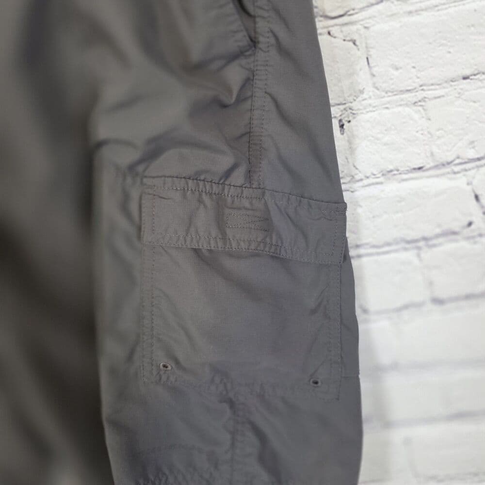 Columbia Men's 36 " Gray Nylon Flat Front Cargo Shorts