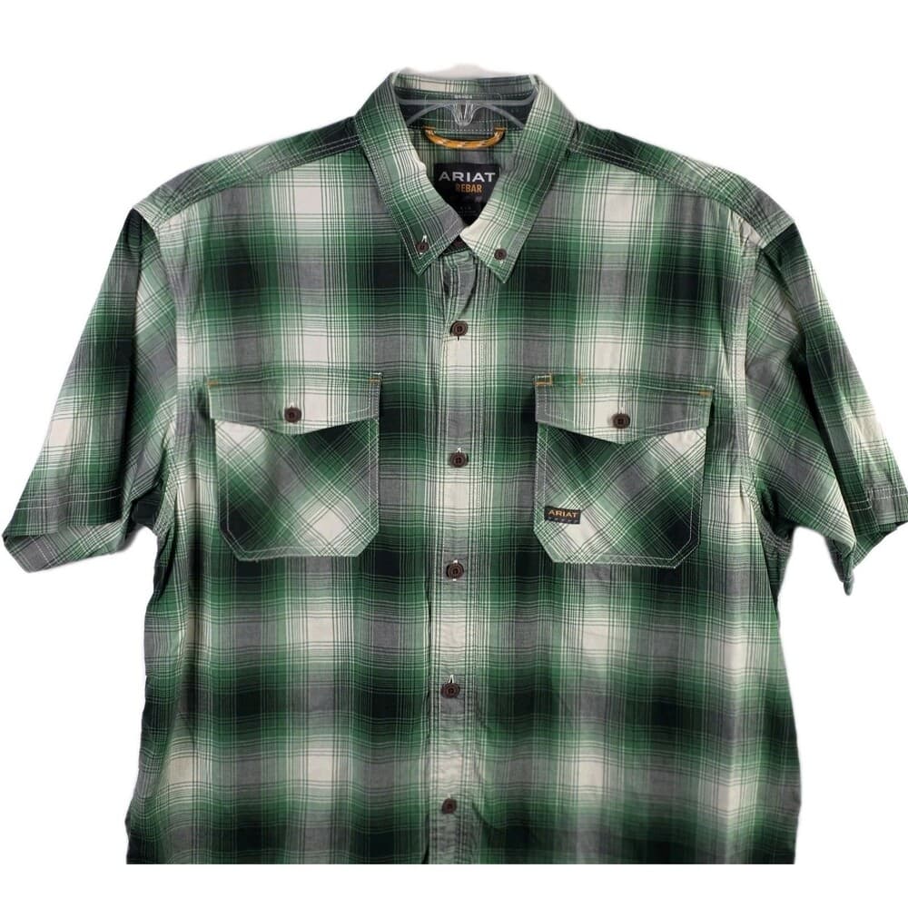 Ariat Rebar Men's Large Green Plaid Short Sleeve Workwear Button Down Shirt
