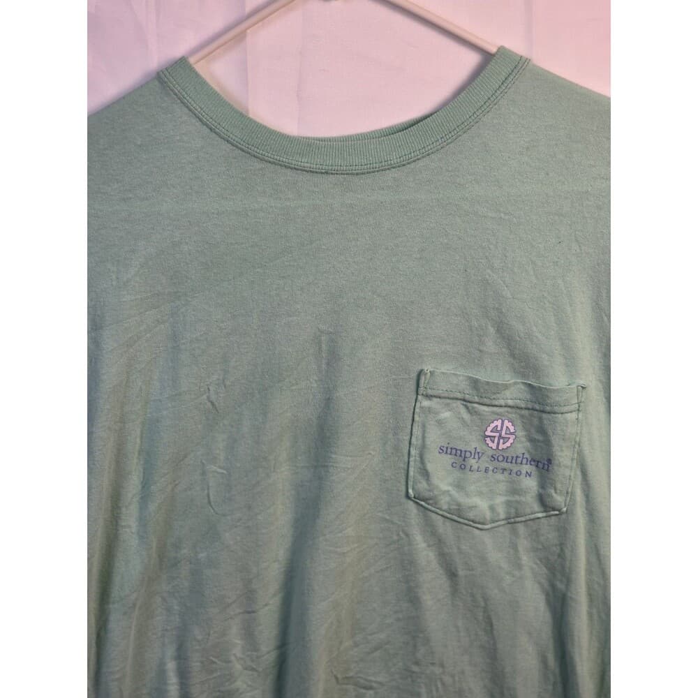 Simply Southern Women's Medium Green Short Sleeve Graphic T-Shirt