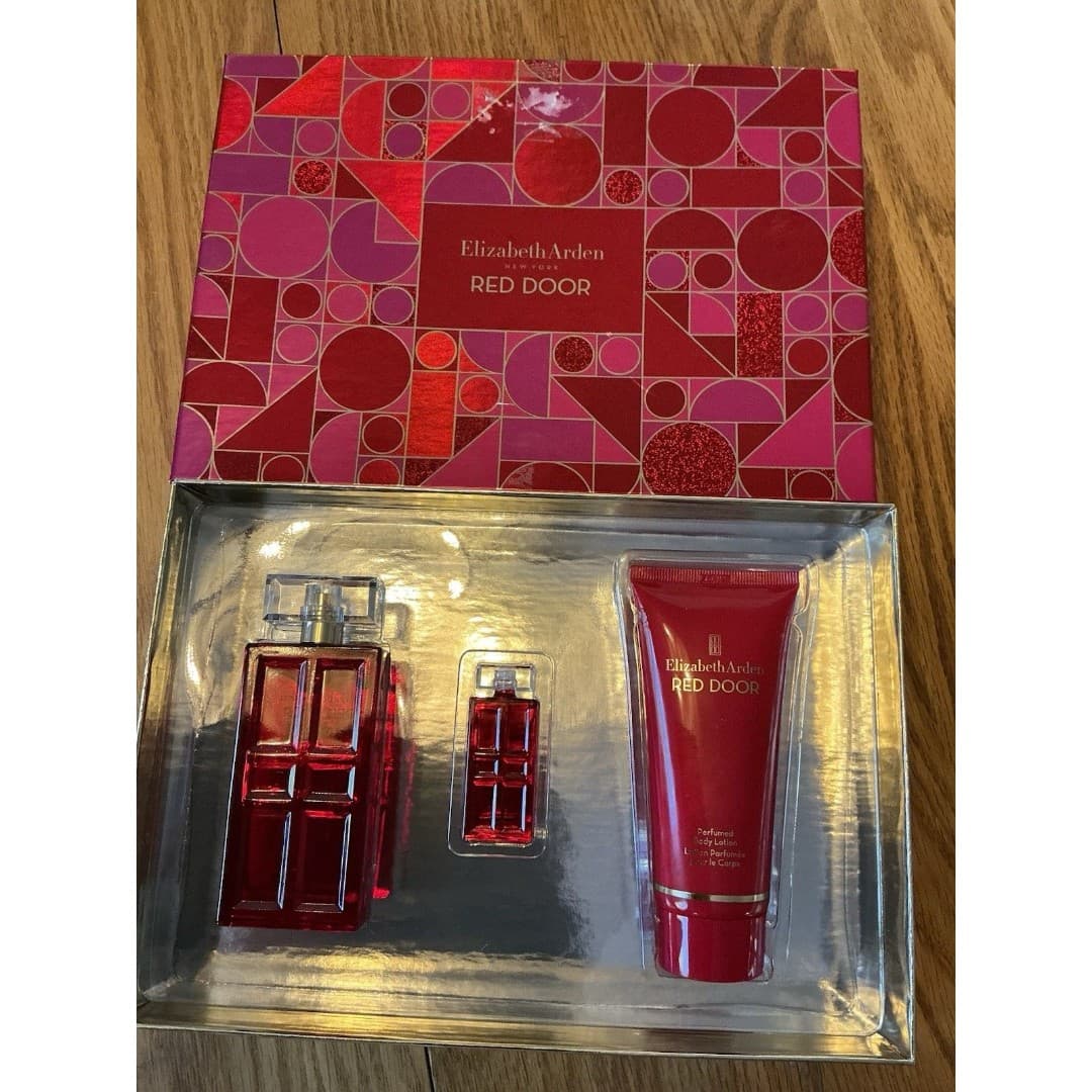 Elizabeth Arden Red Door Parfum, Toilette Spray, & Body Lotion 3pc Set