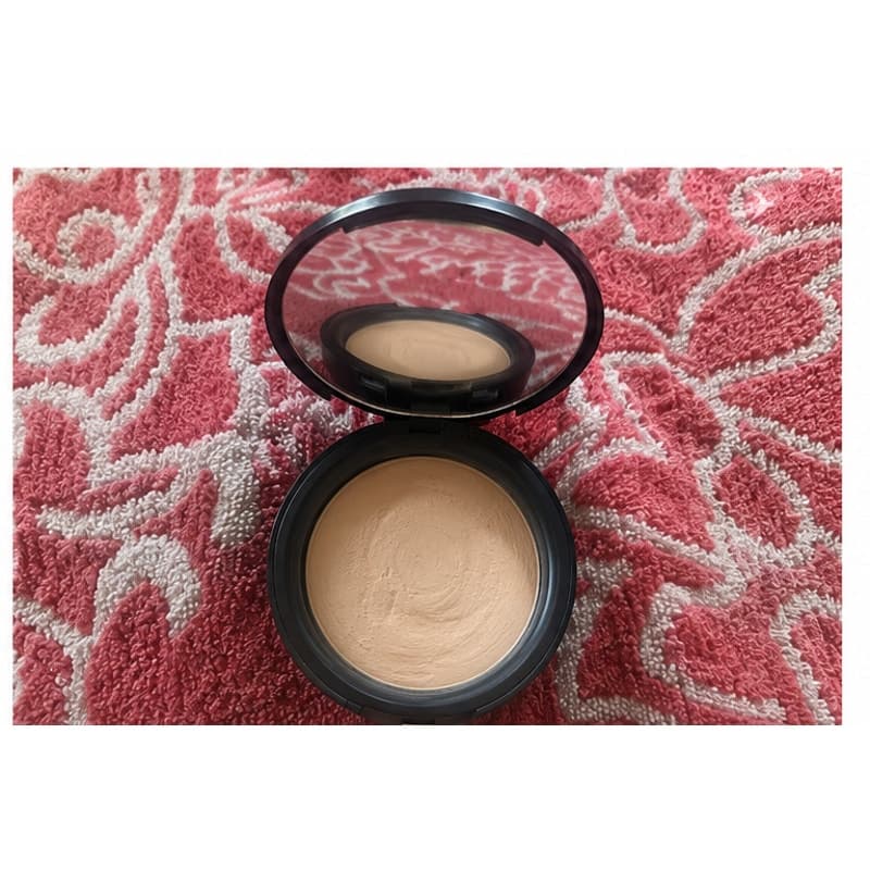 Estée Lauder Double Wear Powder Foundation Light Medium Gently Used
