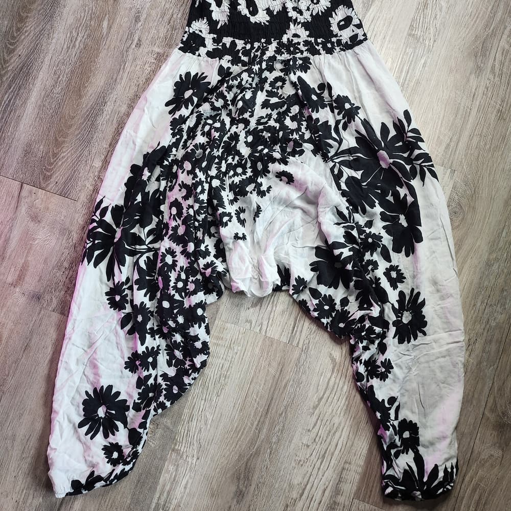 Floral Black and White Women's Slouchy Herem Pants With Stretchy Waist