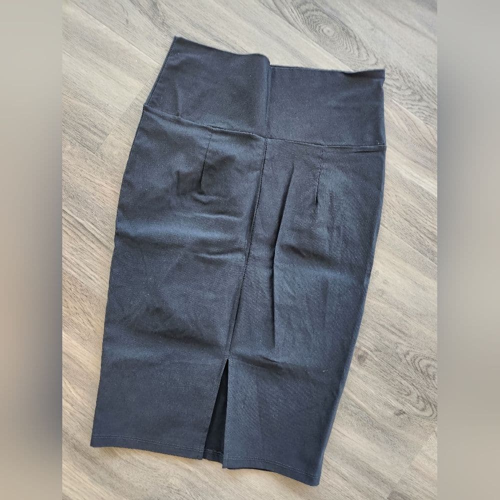 Black Vintage 1990s Stretchy Midi Pencil Skirt for Work Slit In Back Made In Usa