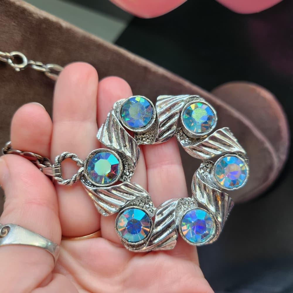 Sparkly Blue Rinestone Pendant On Silver Tone Chain Necklace