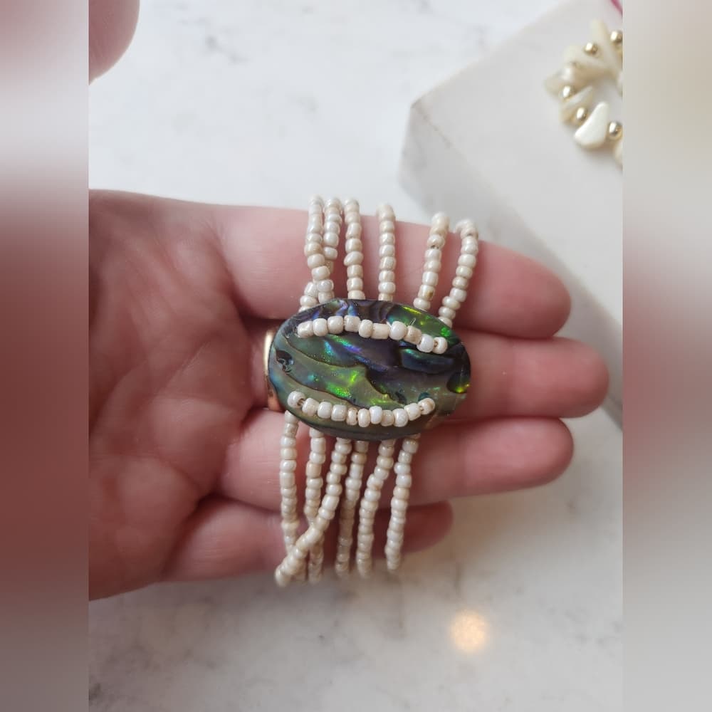 Pretty Beaded Stretchy Abalone Shell with Multi Strand Cream Sead Beads