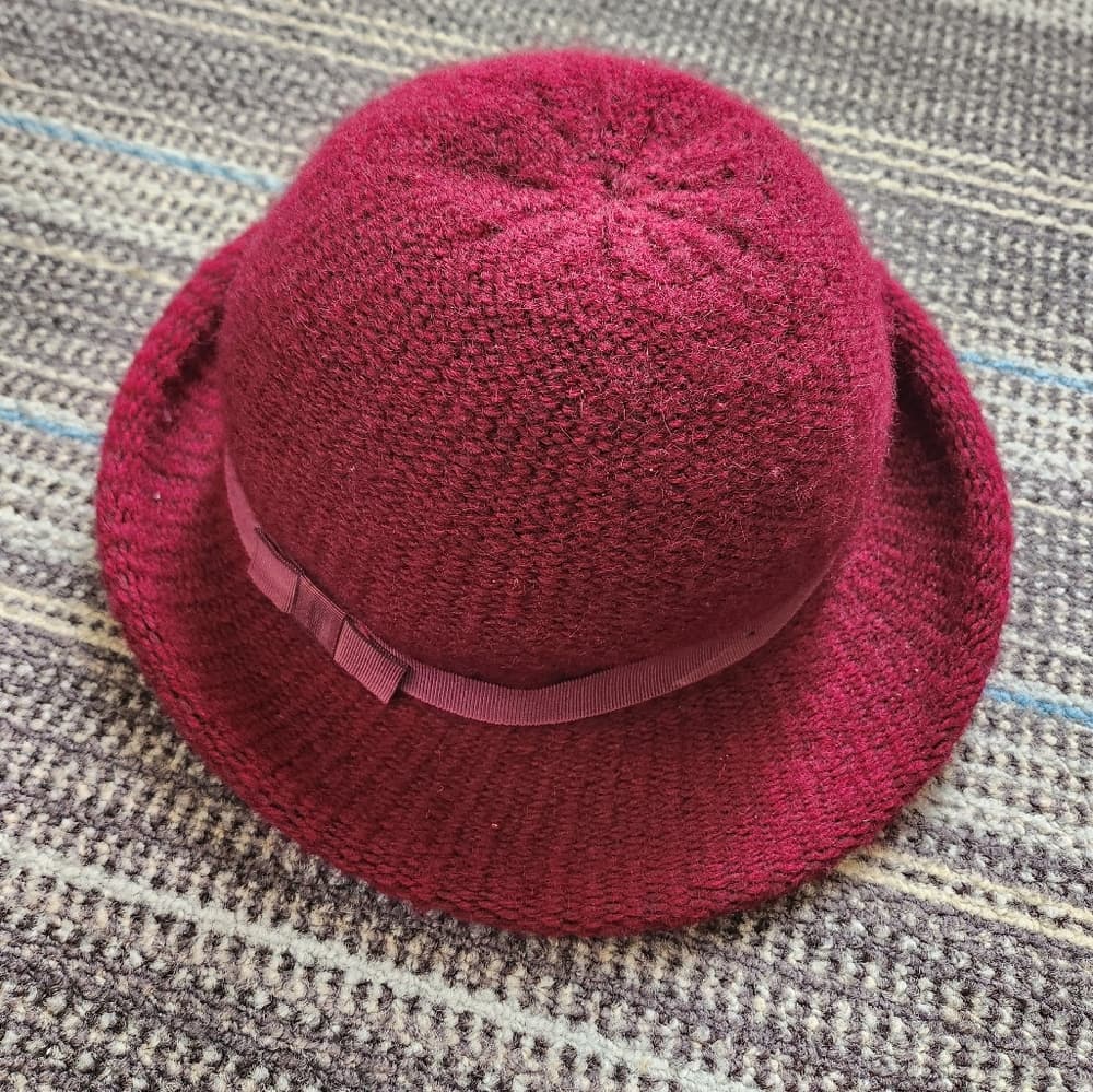 Vintage Jennifer Moore Ruby Red Upturn Brim 20s Style Hat