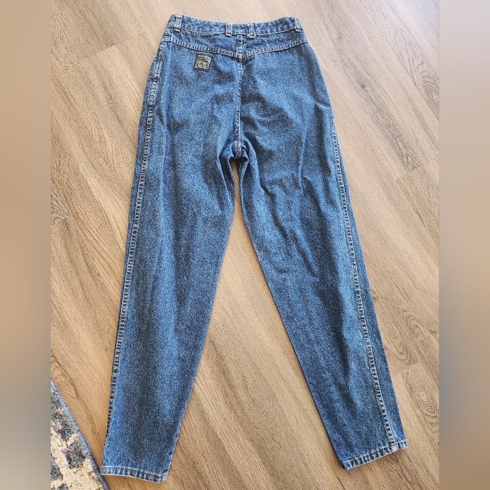 Vintage Syncs By UNIONBAY Denim Pleated front Mom Jeans High Waist