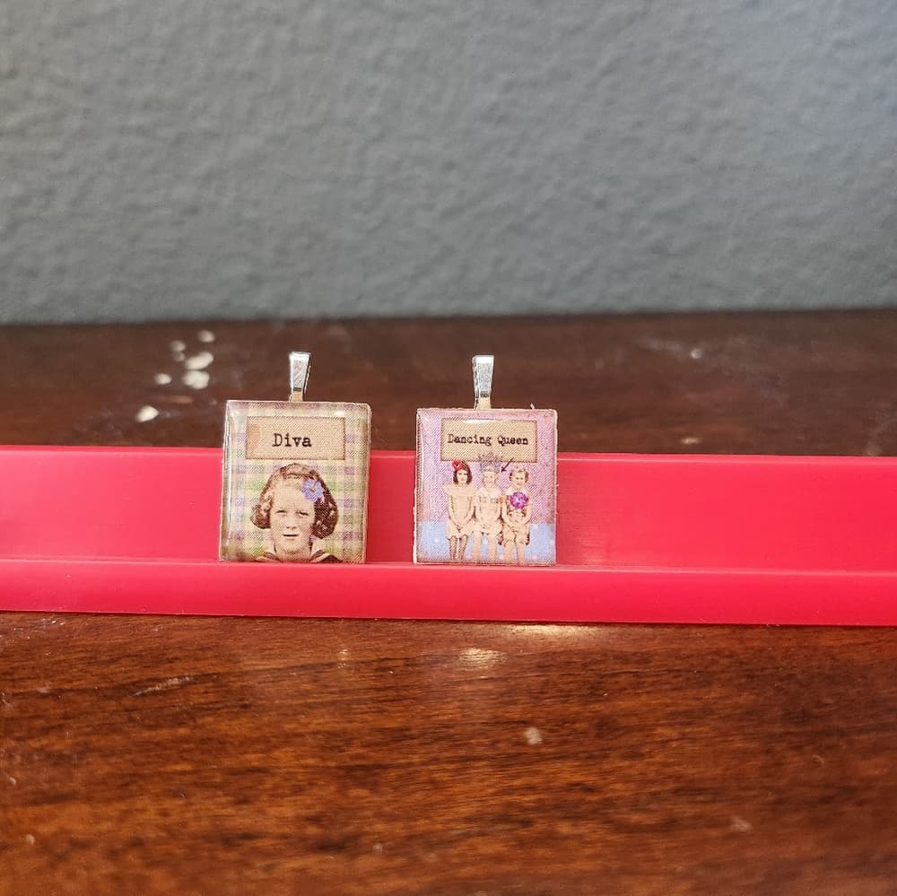 Scrabble Tile Best Friend Necklaces Diva Dancing Queen Handmade