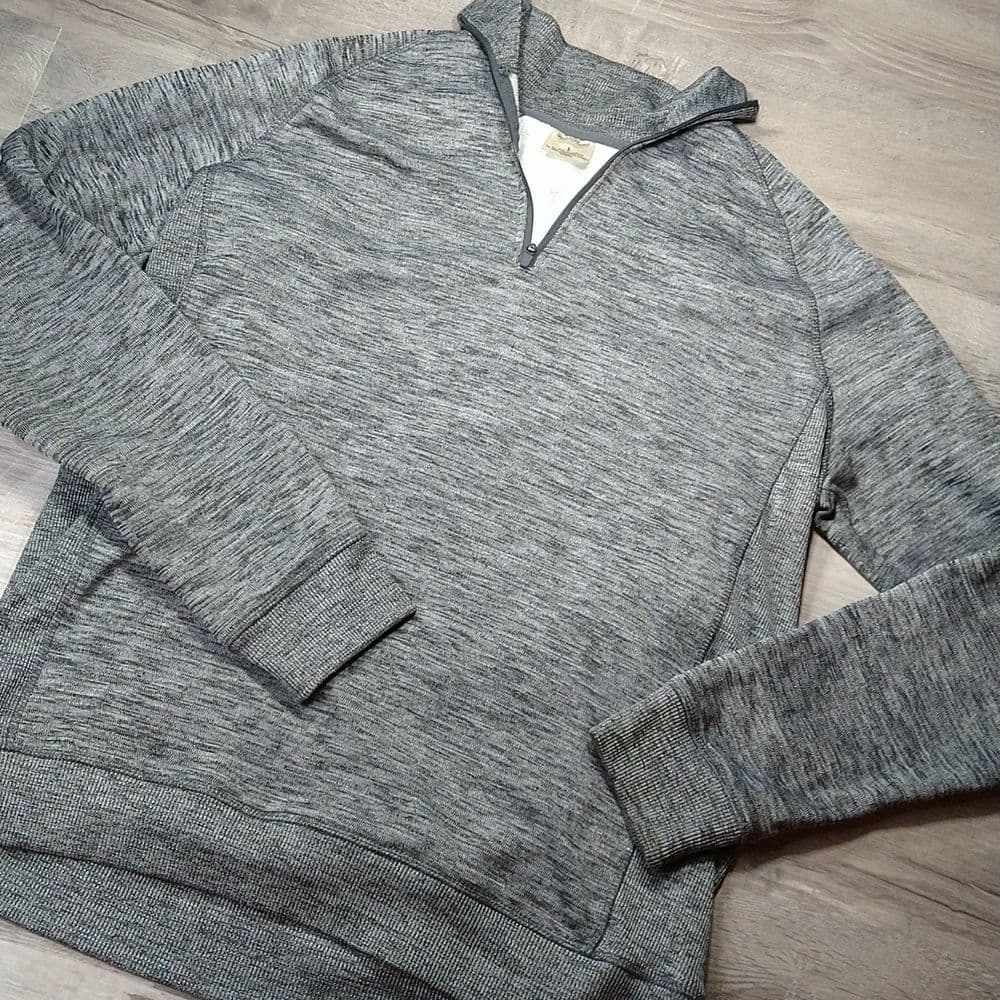 Heather Grey Great Northwest Performance Pull Over Atletic Outdoor