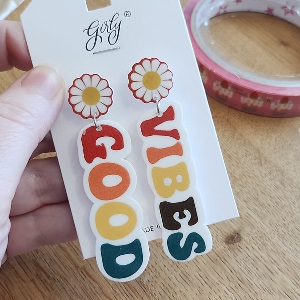 Good Vibes Daisey Colorful Retro Post Dangle Earrings