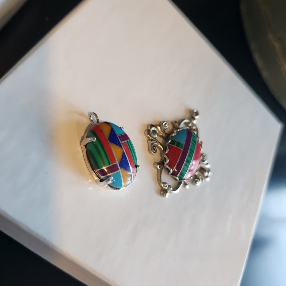 Southwestern Style Geometric Oval Stone Inlay Pendants Silver Tone