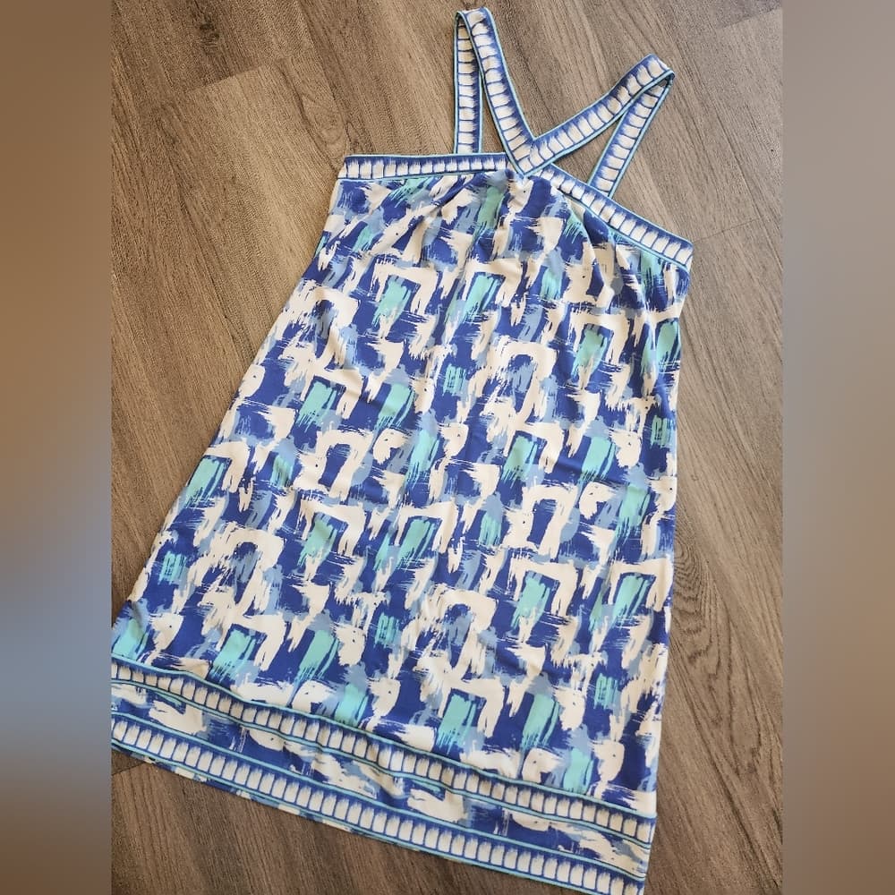 BCBGMaxAzria Blue and White Patterned Mini Baby Doll Dress