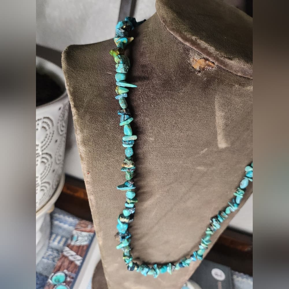 Southwestern Style 24" Long Turquoise Chip Beaded Necklace With Silver Clasp