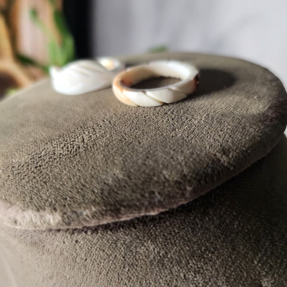 Small Carved Shell Cream and White Floral Leaf Rings Size 6.5 And 6.75