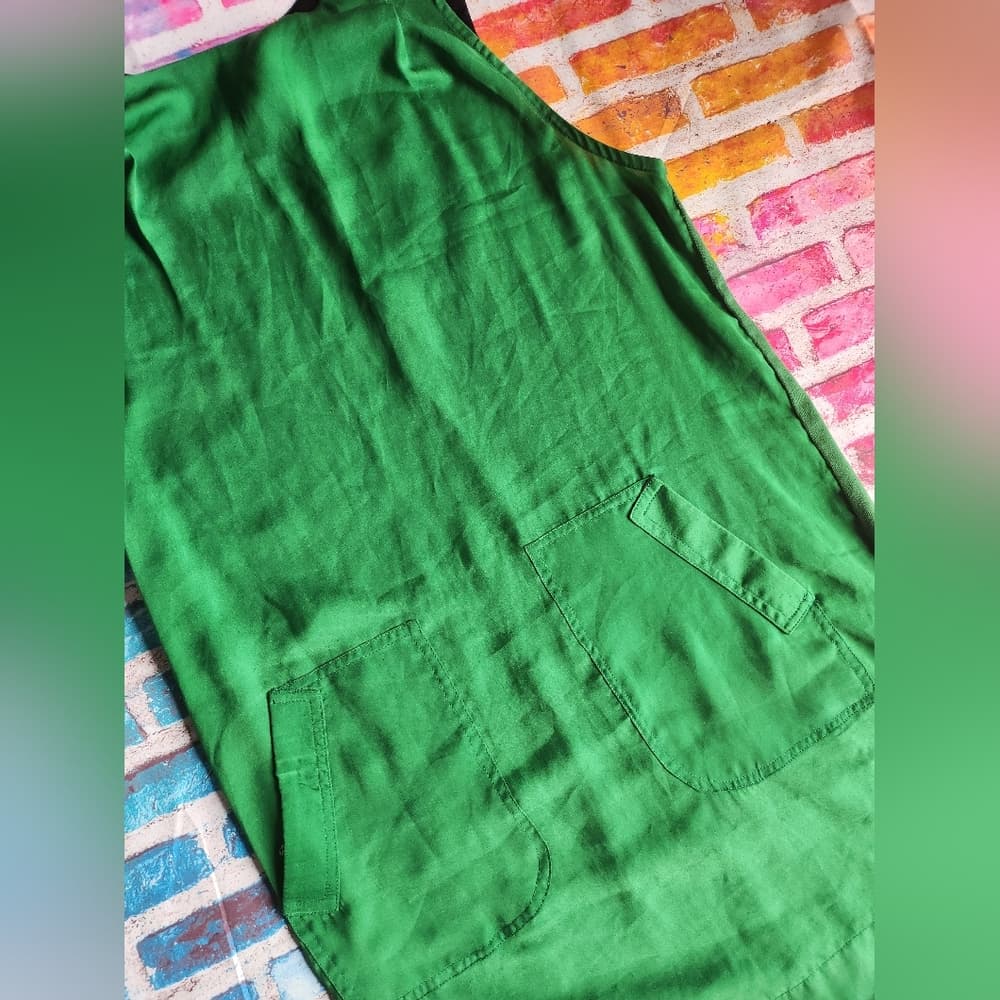 2 For 10 Sale Zara Evening Shift Dress Emeral Green and Black with Pockets