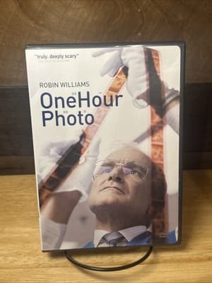 One Hour Photo (DVD, 2002)