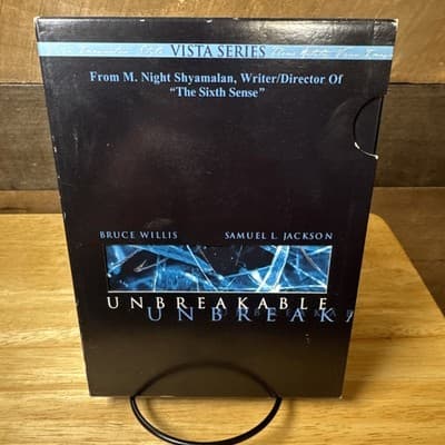 Unbreakable (DVD, 2001, 2-Disc Set, Vista Series)