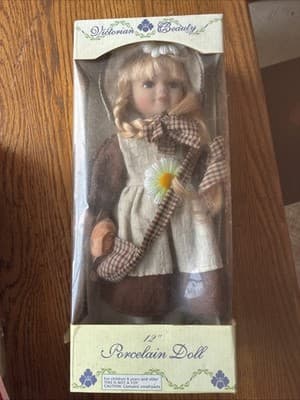 Victorian Beauty ~ Porcelain Doll 12" Adorable blonde