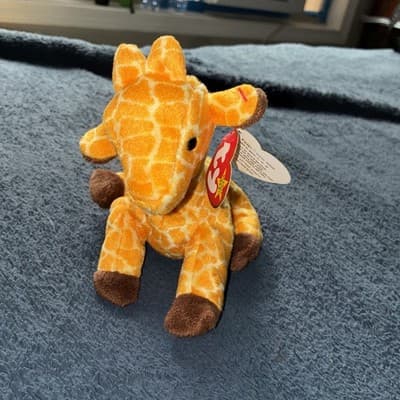 TY BEANIE BABY "TWIGS" 1995 RARE GIRAFFE WITH ERROR *NO COMMA *MINT*