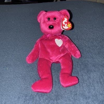 Ty Valentina the Red Bear Beanie Baby- RETIRED; TAG ERROR 1998/1999 MINT