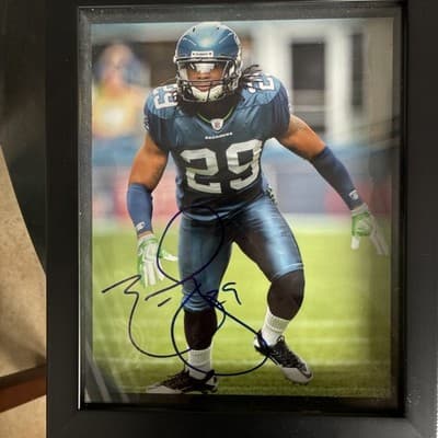 Earl Thomas Signed Seattle Seahawks 8x10 Photo