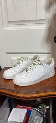 Size 8.5 - Nike Air Force 1 '07 Low Triple White