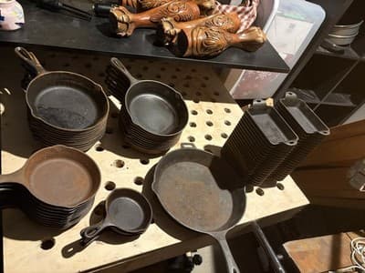 Lodge Cast Iron Skillet And Pans