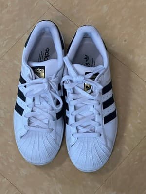 ADIDAS Superstar II Lowtop Sneakers Men's Sz 10 Women's Sz 6 White/Black IH8659