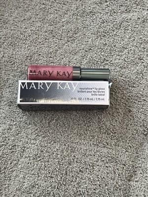 Mary Kay Fancy Nancy Nourishine Plus Lip Gloss New