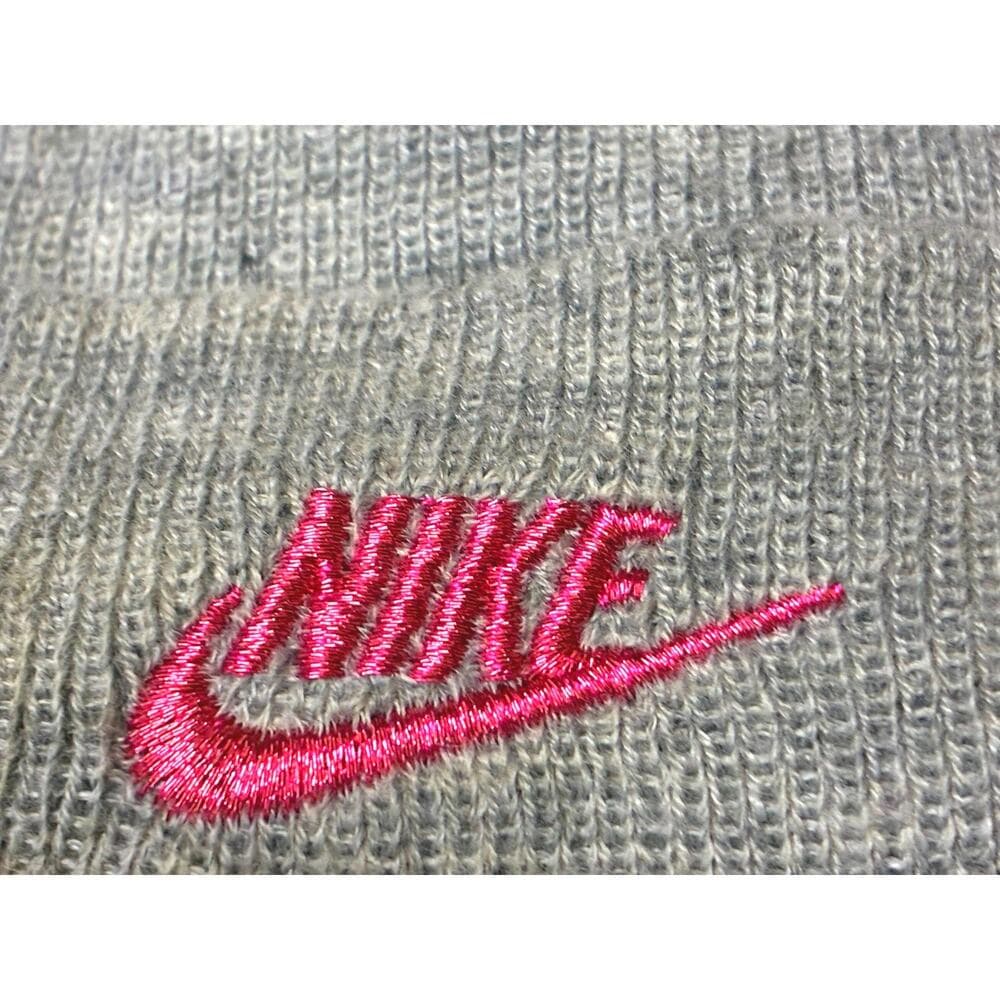 Nike Gray Beanie Hat With Pink Nike Check On It For Kids