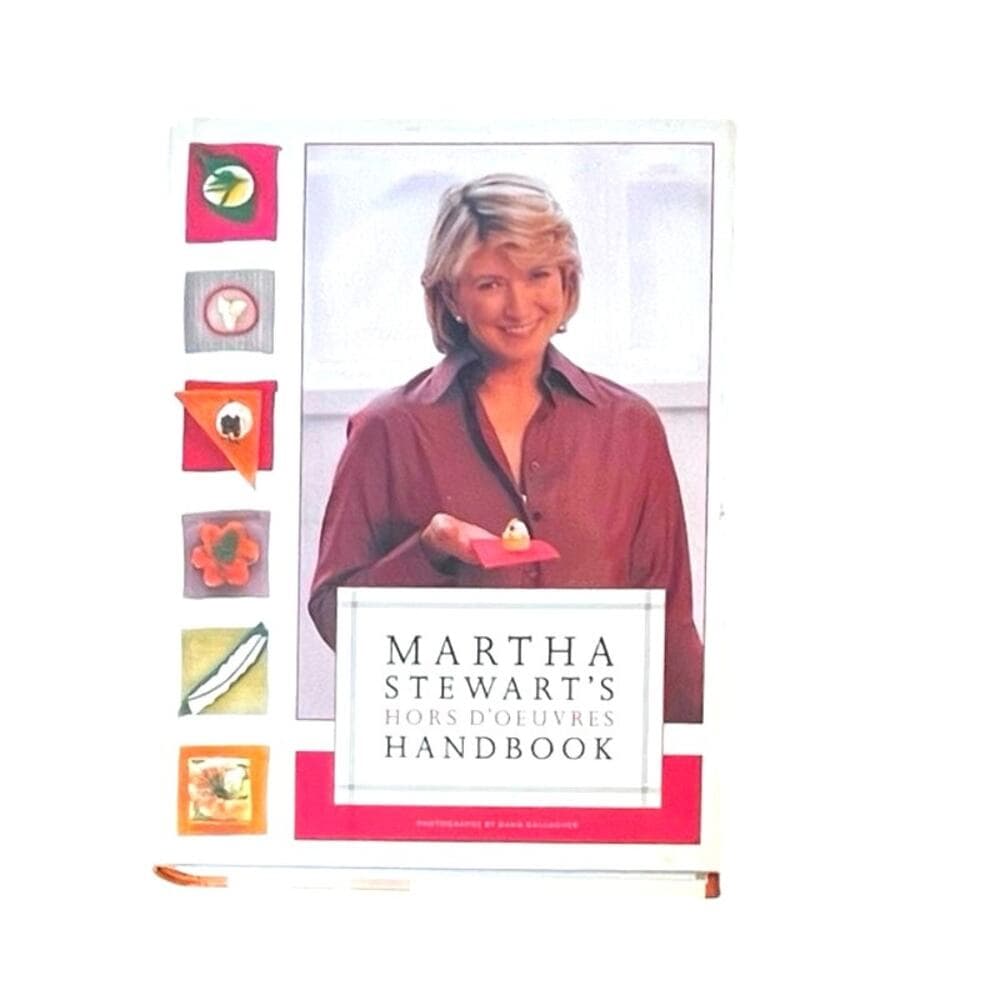 Martha Stewart's Hors d'Oeuvres Handbook Hardcover – March 30, 1999