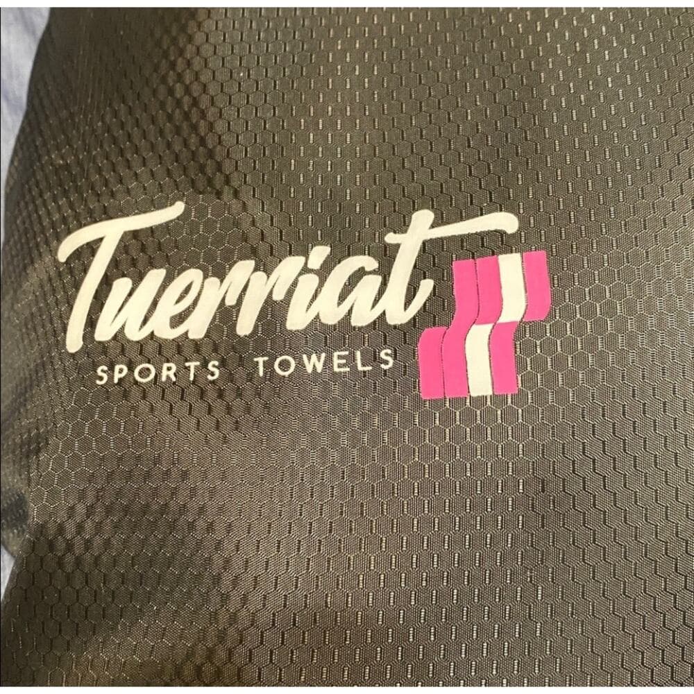 Tuerriat Sports Towels Blue New 90cm X 40cm Medium & 130cm X 60cm Large