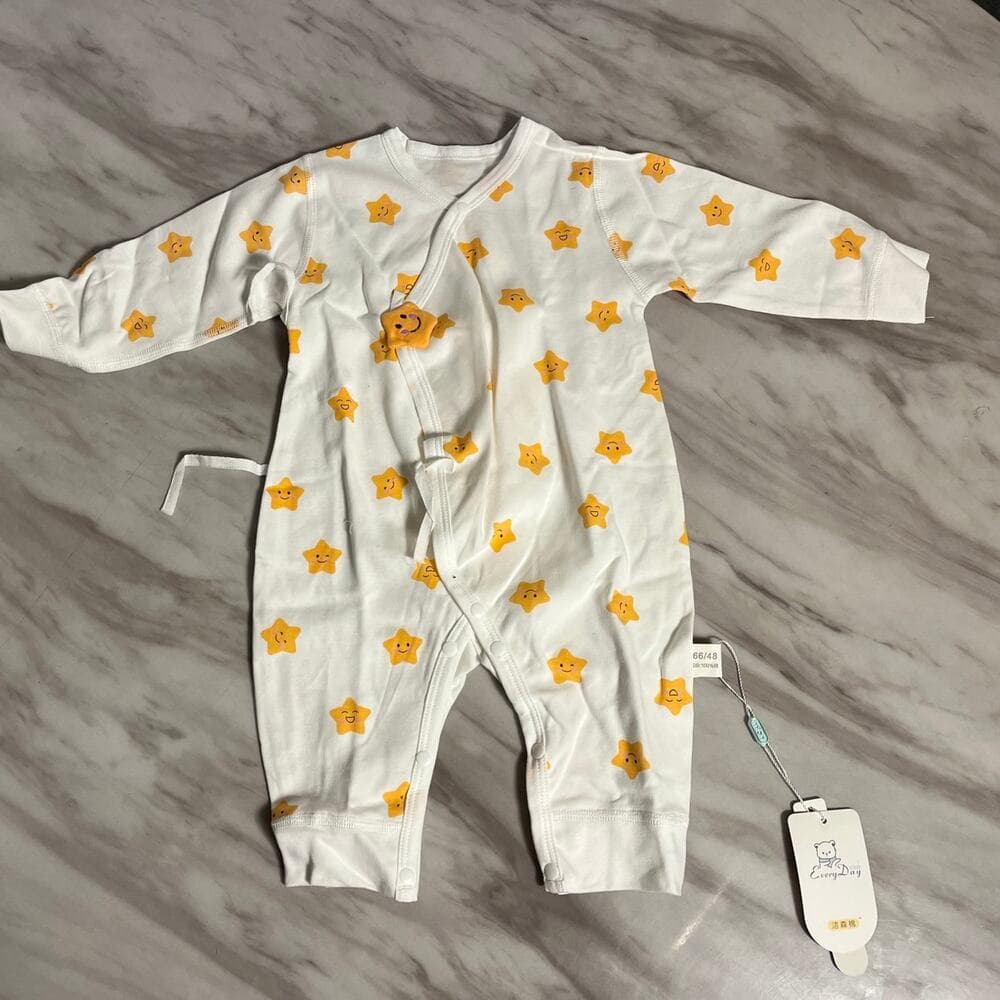 Baby Long Sleeve Onesie Size 6-9 Months