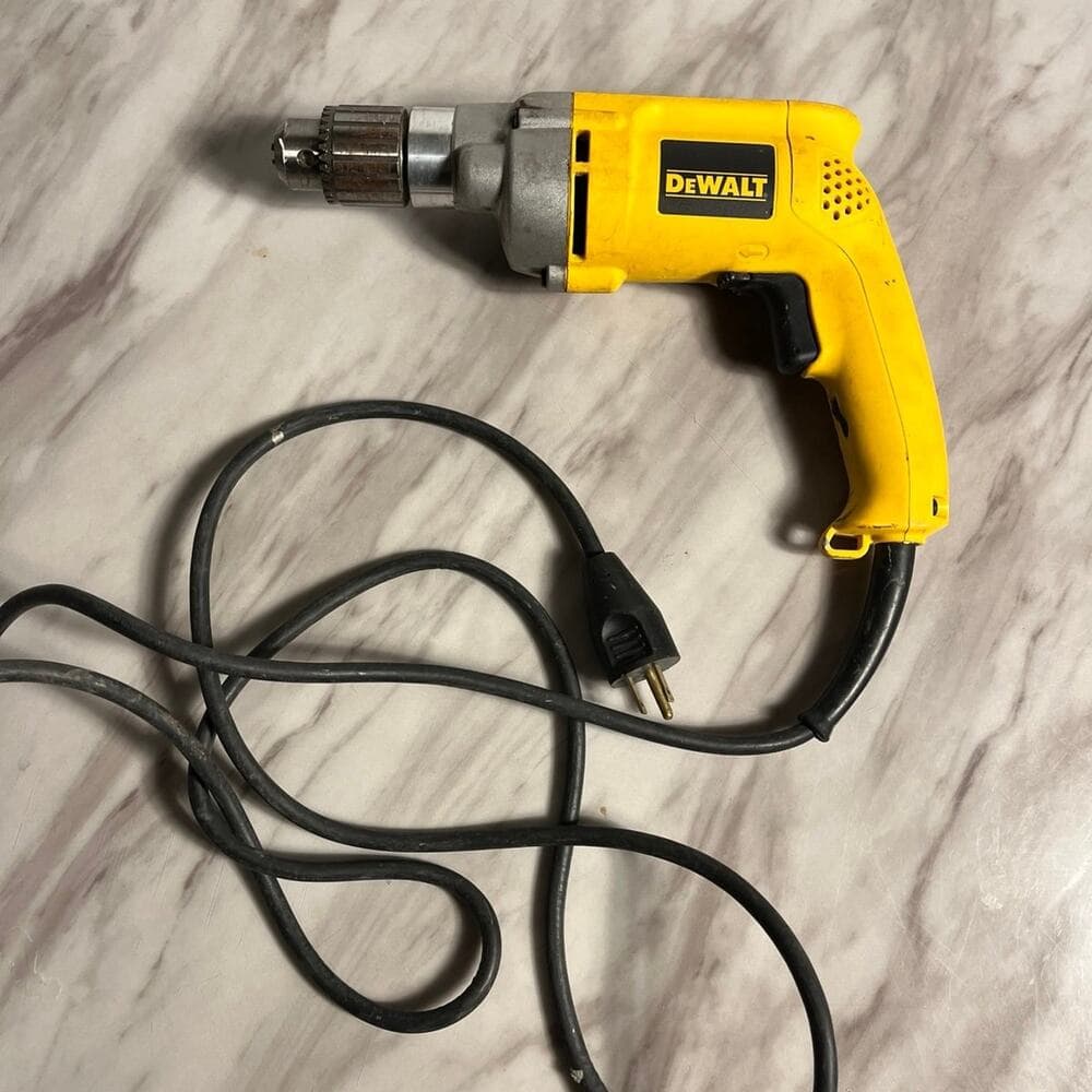 DEWALT Screw Gun, Variable-Speed Reversible, Positive Clutch, 6.5-Amp