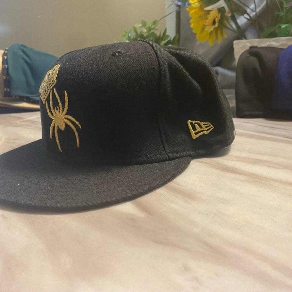 New Era Hat 7 5/8 Black/Gold Spider