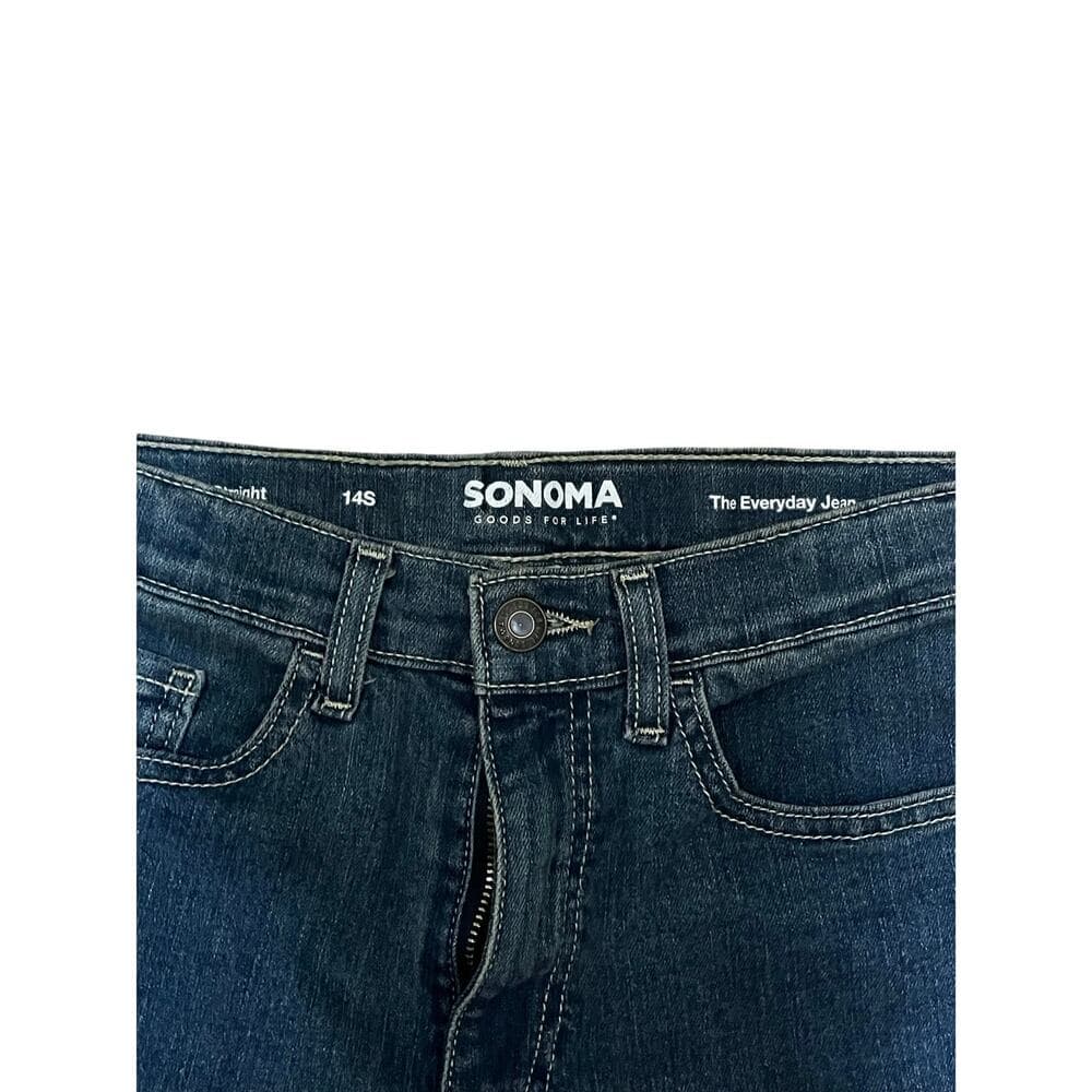 Sonoma Women’s Jeans Size 07/21 Good Condition