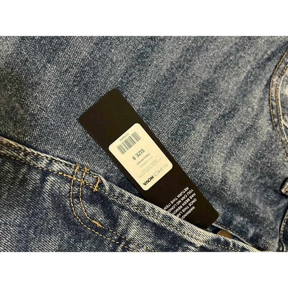 Fashion Nova Women’s Jeans Size 9