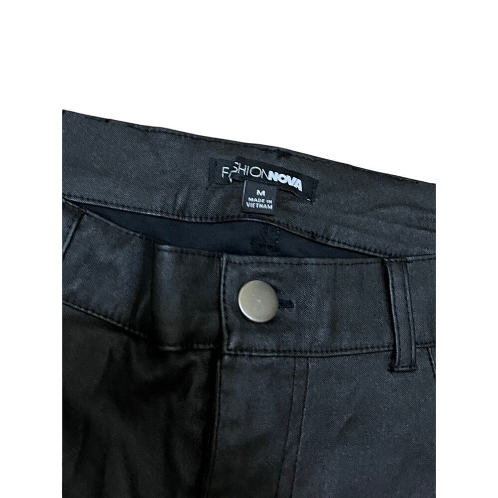 Fashion Nova Black Women’s Tight Pants Size Medium