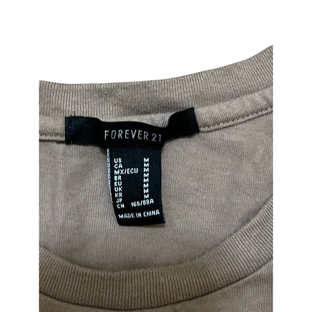 Forever 21 Women’s Beige Crop Top Size Medium