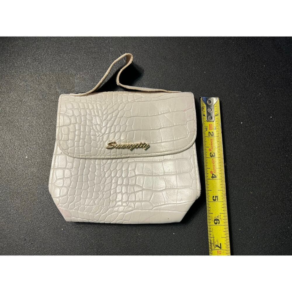 Women’s Mini Bag 5” L X 6” W
