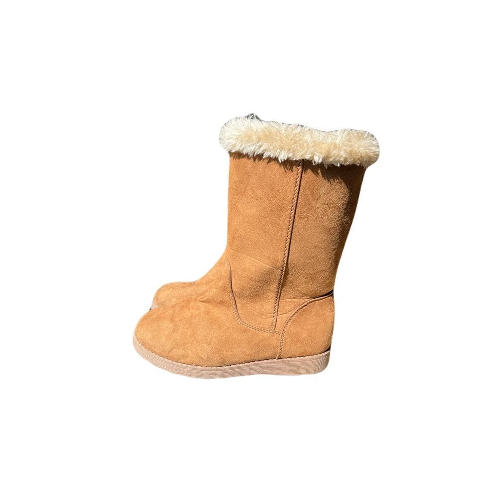 Cat & Jack Girl Boots Size 13 Tan