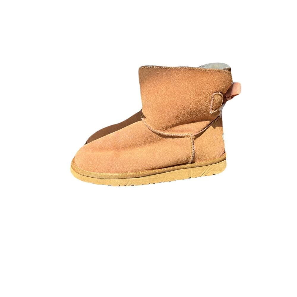 Ugg Tan Snow Boots Size 10